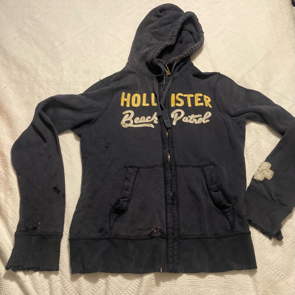Y2K Vintage Hollister Dark Blue Hoodie with Yellow and White Details